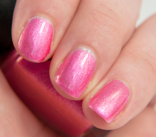 OPI-Cant-hear-myself-pink-Swatches