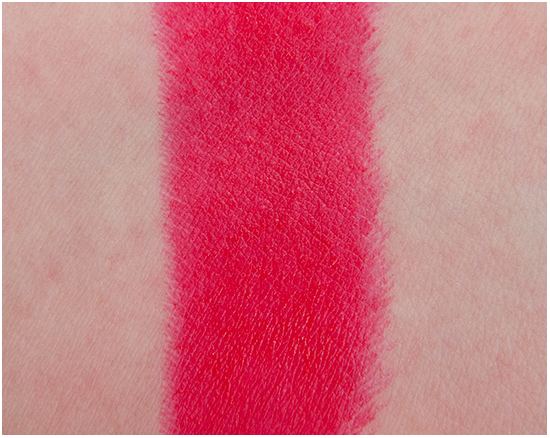 Loreal-Juliannes-Red-Lipstick-Privee-Swatches
