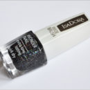 IsaDora Red Rush Wonder Nail Black Galaxy 728