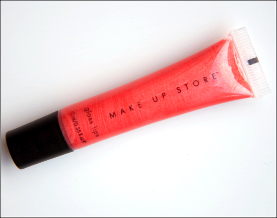 Make Up Store Dame Gloss Lips Recension, Swatches, Bilder