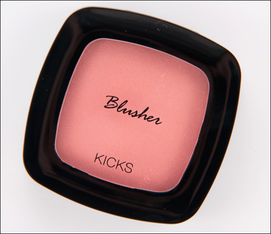 KICKS Must Have Blusher