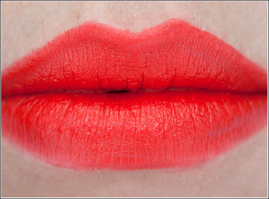 Make Up Store Crimson Swatch