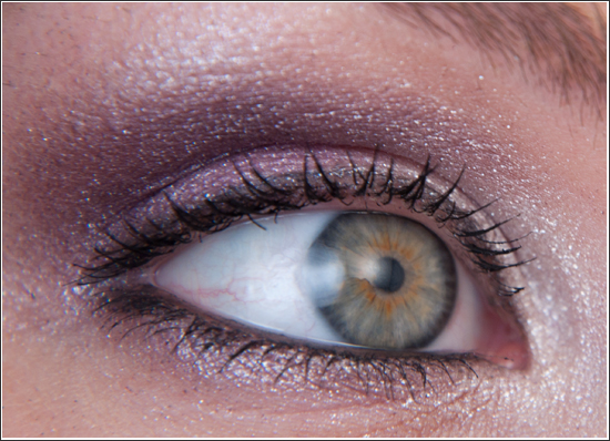 IsaDora Northern Lights Eye Look