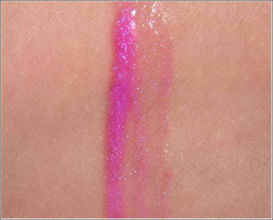 IsaDora Moisturizing Lip Gloss 40 Purple de Luxe