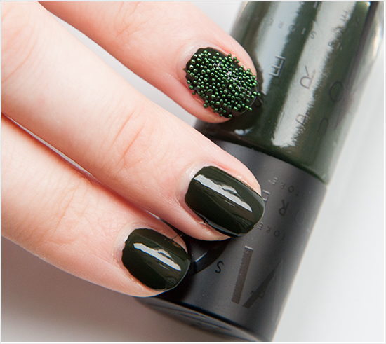 Make Up Store Erik Nailpolish & Dark Green Nail Deco Caviar Recension, Swatches, Bilder