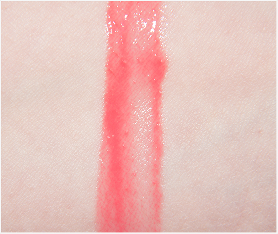Max-Factor-Enchanting-Coral-Elixir-Gloss-Swatches001