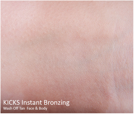 KICKS-Instant-Bronzing-Swatches-Sunlight