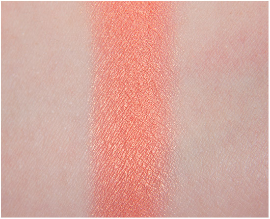 ThBodyShop-Be-My-Clementine-Swatches
