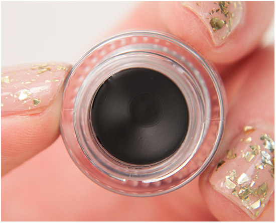 The Body Shop Smoky 2 in 1 Gel Liner