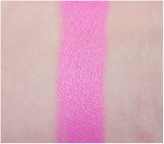 Pink-Pop-Maybelline-Lipstick-Swatches