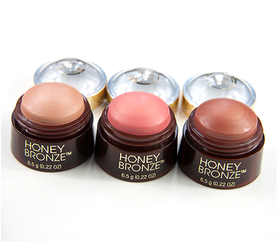 The-Body-Shop-Honey-Bronze-Highlighting-Dome