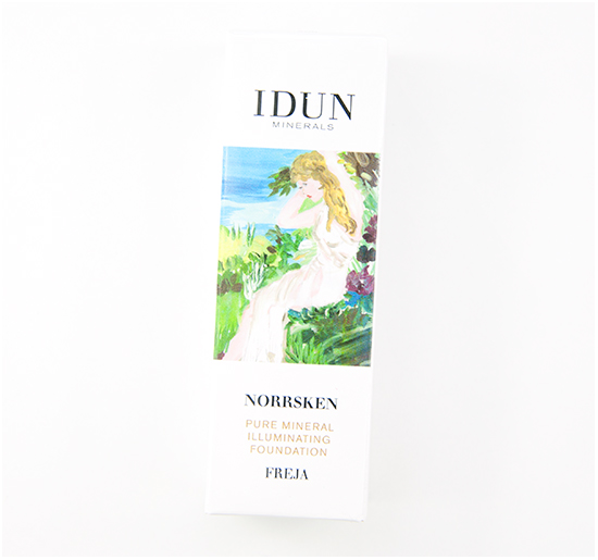 IDUN-Norrsken-Pure-Mineral-Illuminating-Foundation