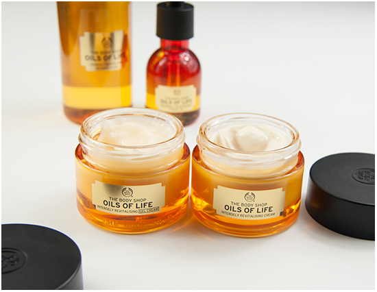 The Body Shop Oils Of Life