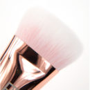 Real Techniques Bold Metals Brush 301 Flat Contour Brush