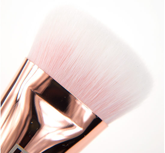 301 Flat Contour Brush