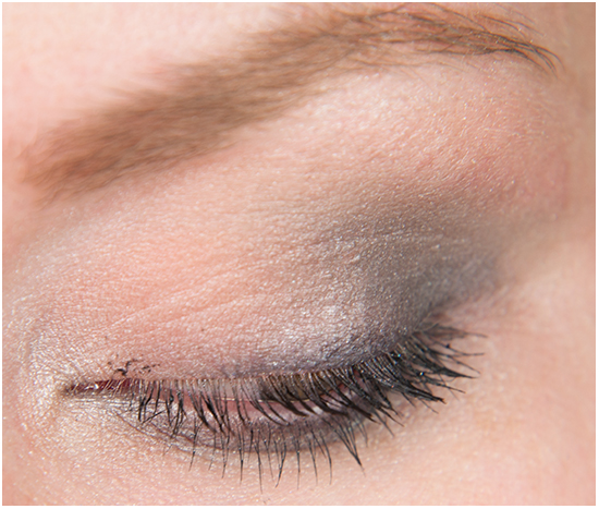 The-Body-Shop-Swinging-Silver-Eyeshadow-Look