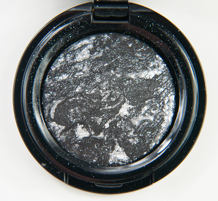 KICKS-Galaxy-Baked-Eyeshadow002