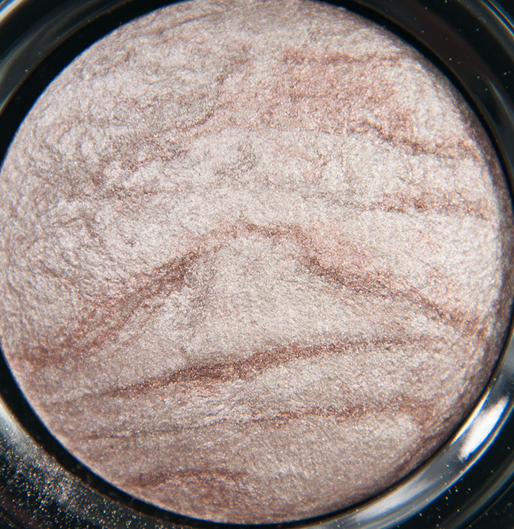 KICKS-Silver-Mining-Baked-Eyeshadow004