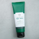 The Body Shop Tea Tree 3 in 1 Scrub