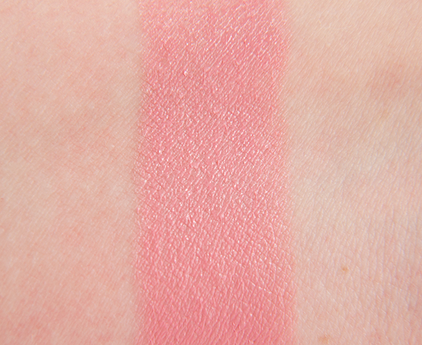 HM Powder Puff Cream Colour Lipstick Swatches