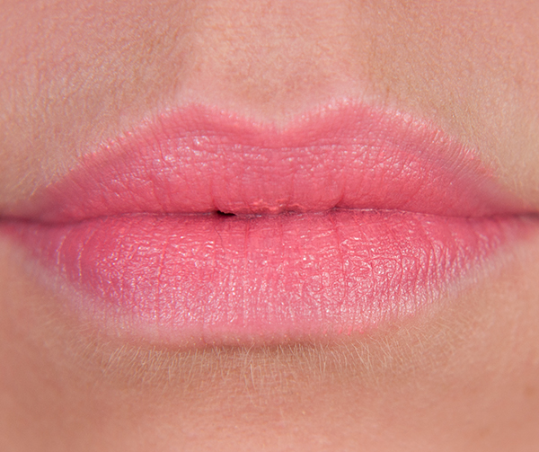 Mac Flamingo Lipstick Swatches
