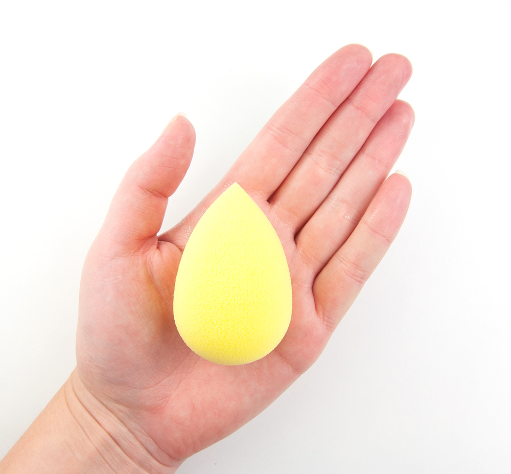 Beautyblender® JOY Yellow Makeup Sponge