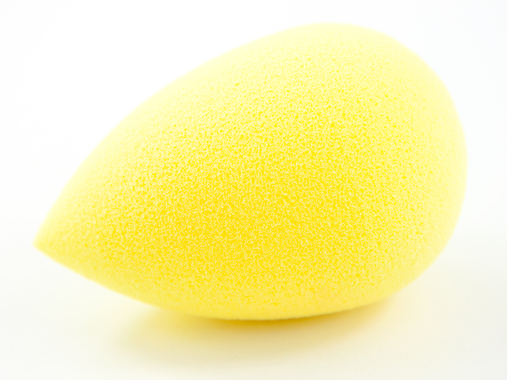 Beautyblender® JOY Yellow Makeup Sponge