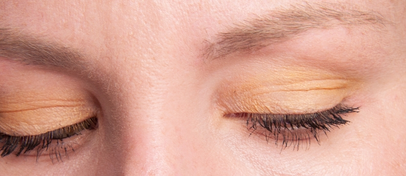 HM Mandarin Gold Eye Colour Look