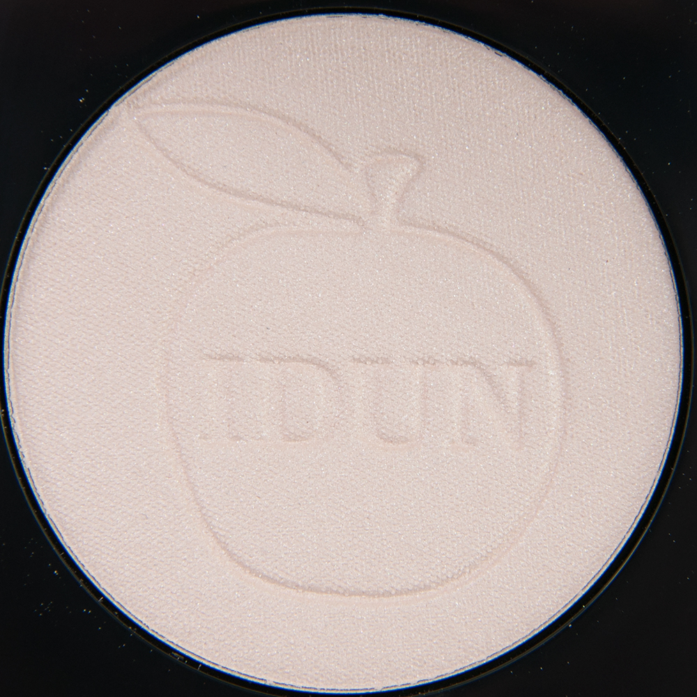 IDUN Minerals Tilda Translucent Illuminating Powder