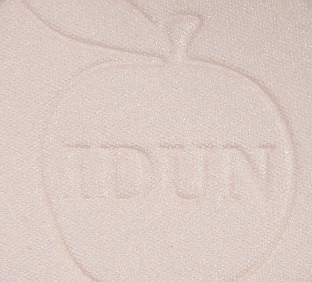 IDUN Minerals Tilda Translucent Illuminating Powder