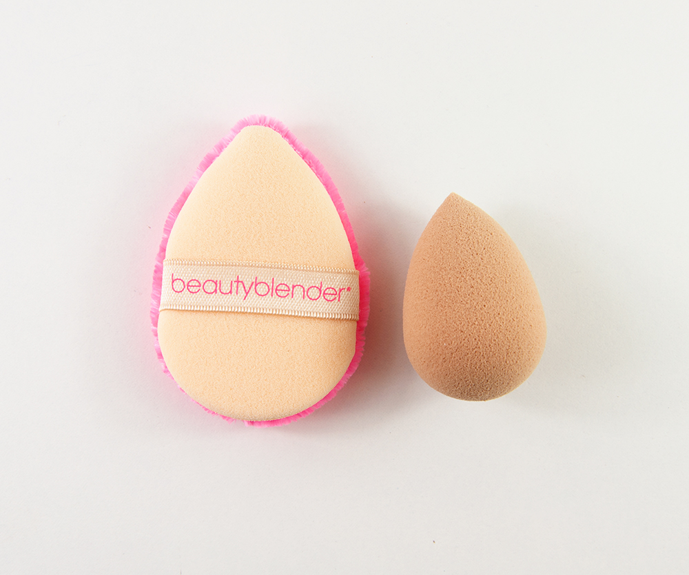 BeautyBlender Power Pocket Puff Double Sided Powder Puff