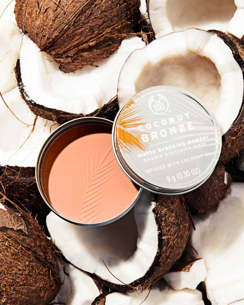 The Body Shop Coconut Bronze Matte Bronzing Powder