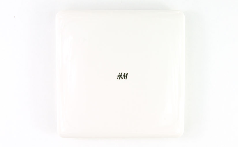 H&M Illumination Lustre Powder