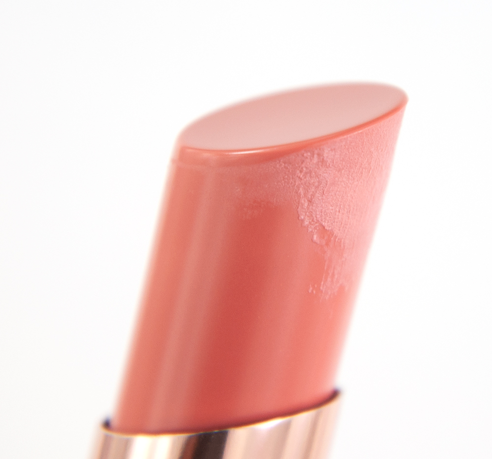 L'Oréal Paris Coconut Plump Color Riche Shine Lipstick