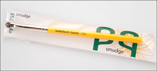 Bdellium Tools 755 Smudge Brush